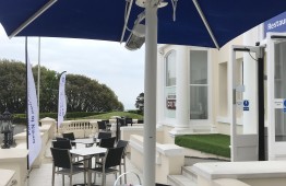 Clifton Hotel Patio 4