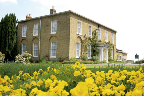 Hadlow Manor Hotel 1
