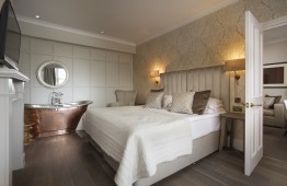 Royal Wells Hotel 9