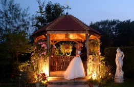 Little Silver Country Hotel 9