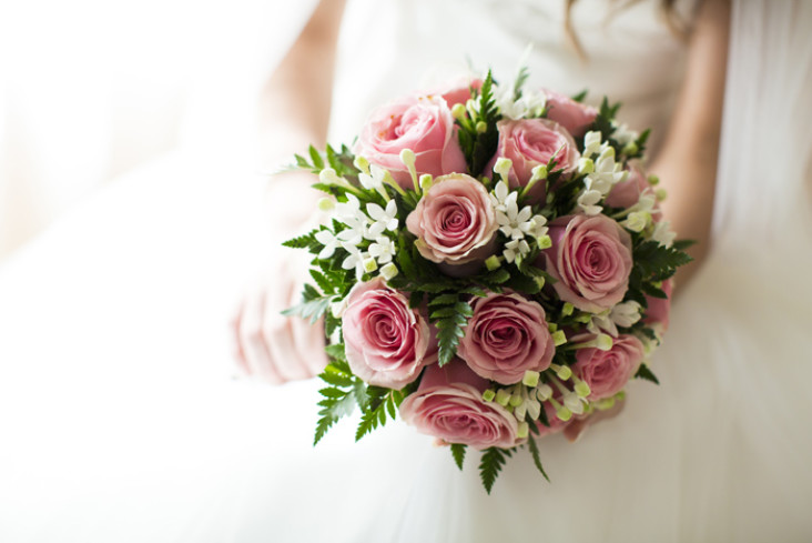 Pink rose bridal bouquet