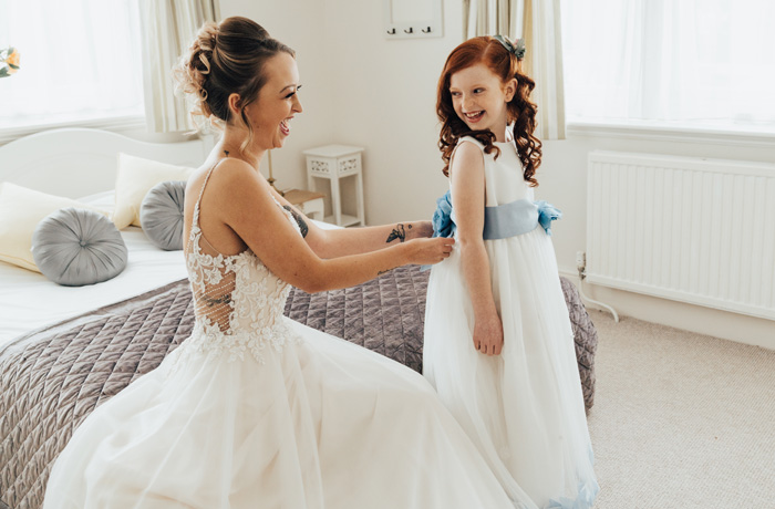 Bride and flower girl 