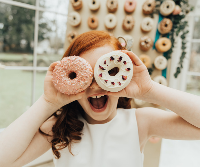Flower girl and doughnut wall