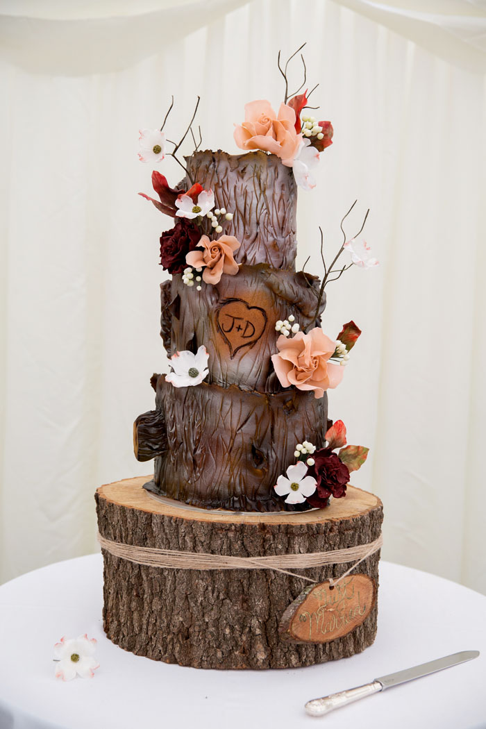 shabby chic wedding cake