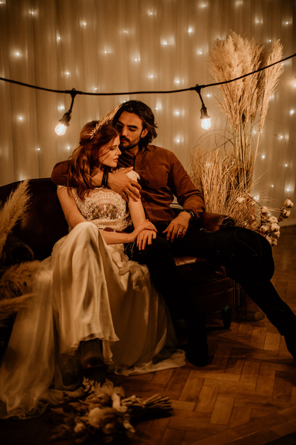 Atmospheric wedding lighting