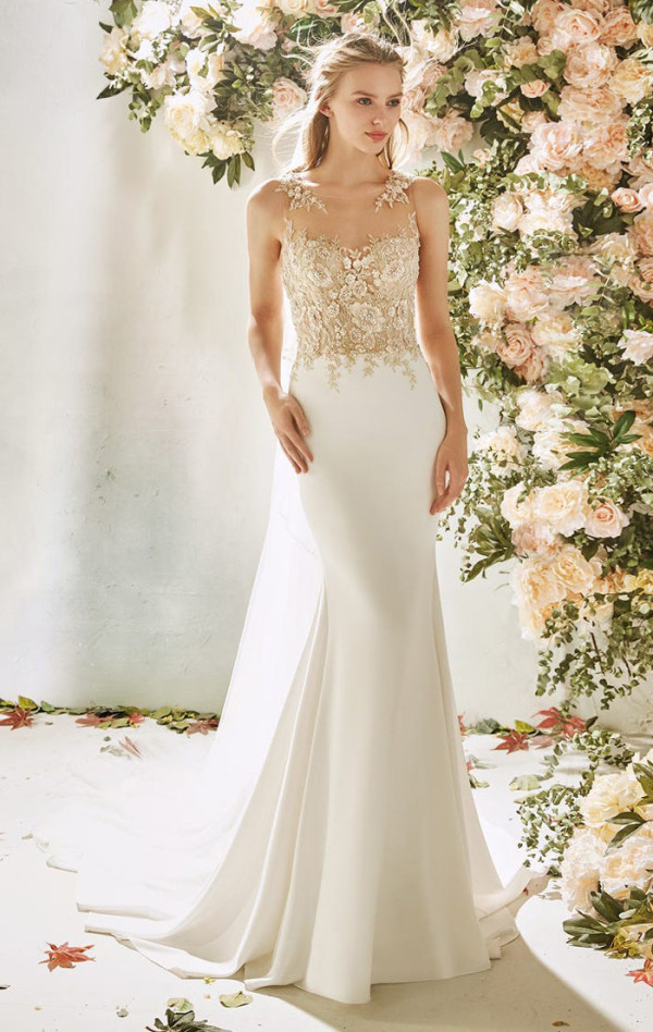 Fitted embellished wedding dress