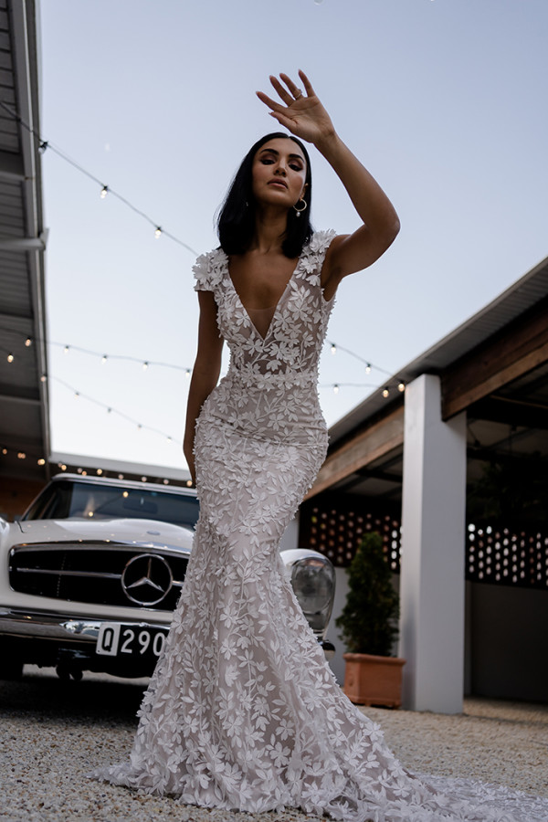 wedding dress neckline for every bride v-neck