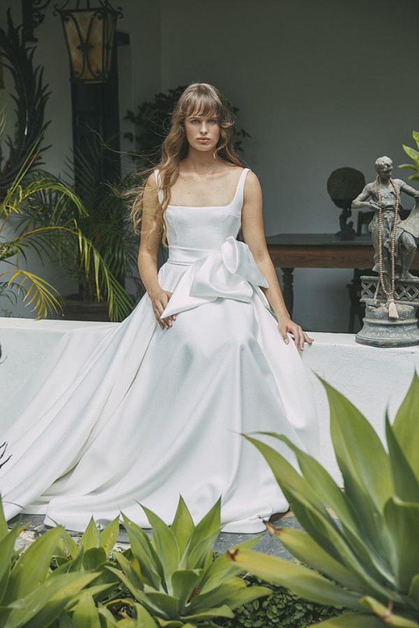 wedding dress neckline for every bride square